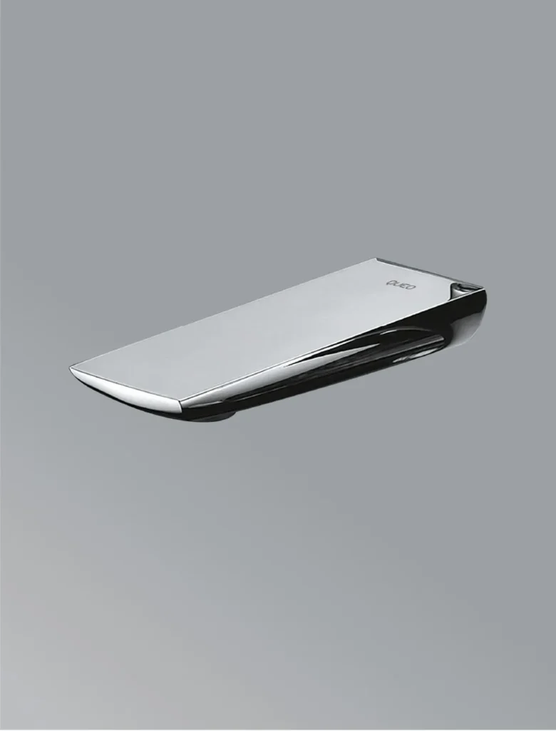 Bath Spout in Polished Chrome